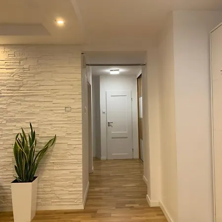 P&d Apartament W Okolicy Dworca Zachodni דירה *