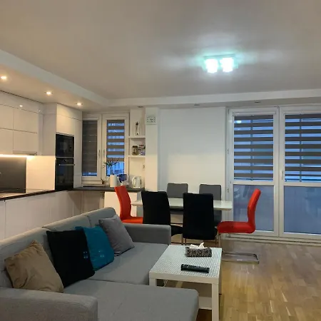 P&d Apartament W Okolicy Dworca Zachodni * ורשה