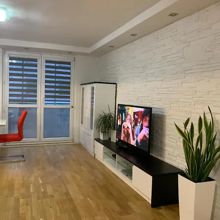 P&d Apartament W Okolicy Dworca Zachodni * ורשה